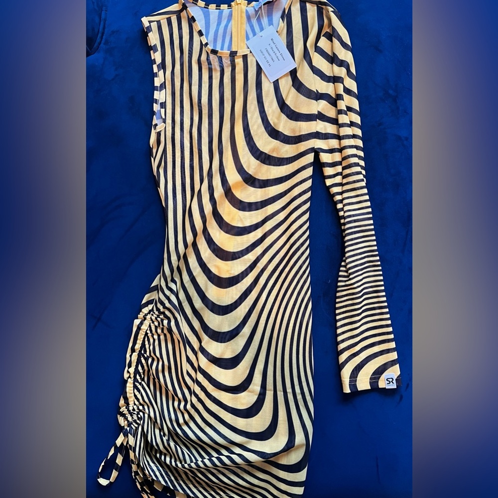 GSUWOO - MIND GAMES DRESS